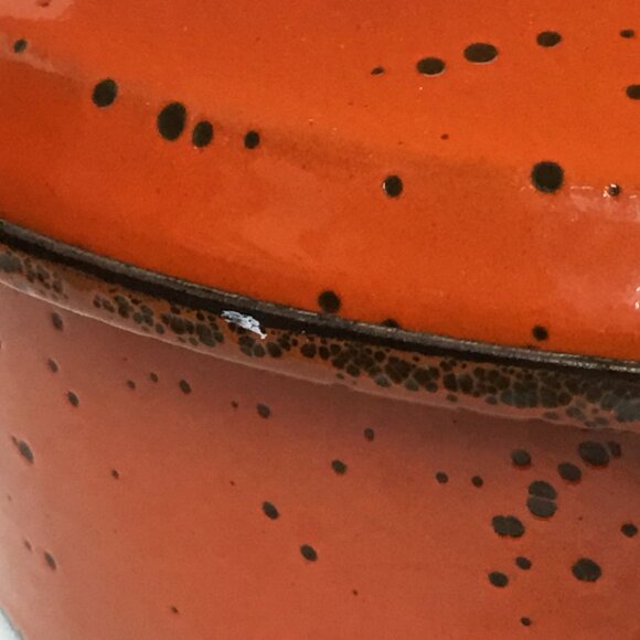 Vintage Hanova of Pasadena Red Orange Lava Enamel Casserole Lidded Pot - Picture 6 of 16